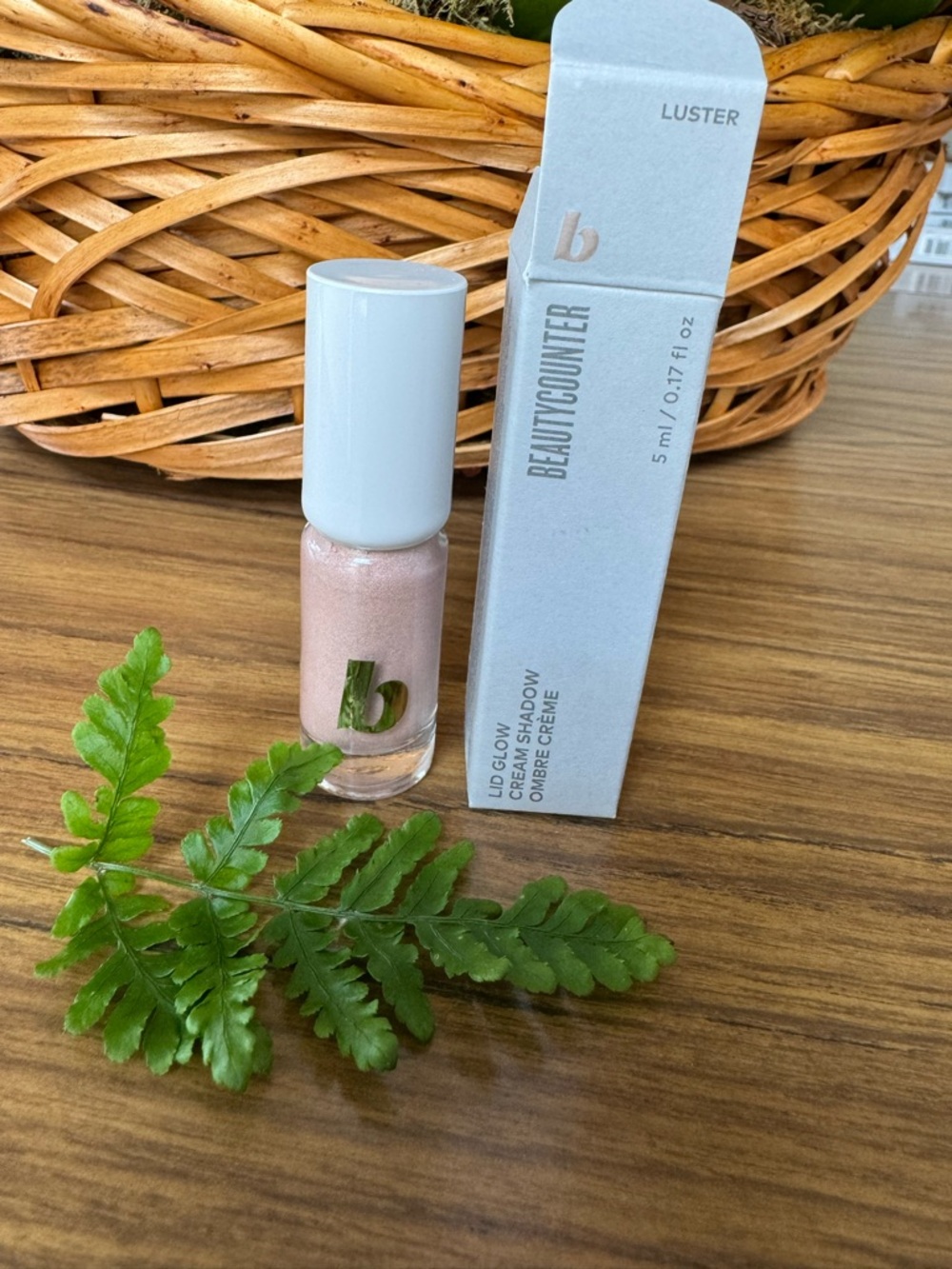BeautyCounter | Luster | Lid Glow Cream Eye Shadow Liquid | Rose Gold | New NIB